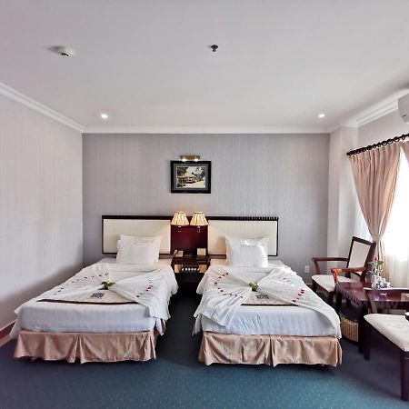 Dic Star Hotel Vung Tau Esterno foto
