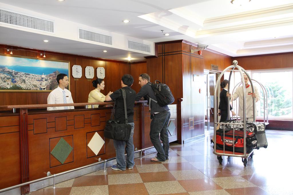 Dic Star Hotel Vung Tau Esterno foto