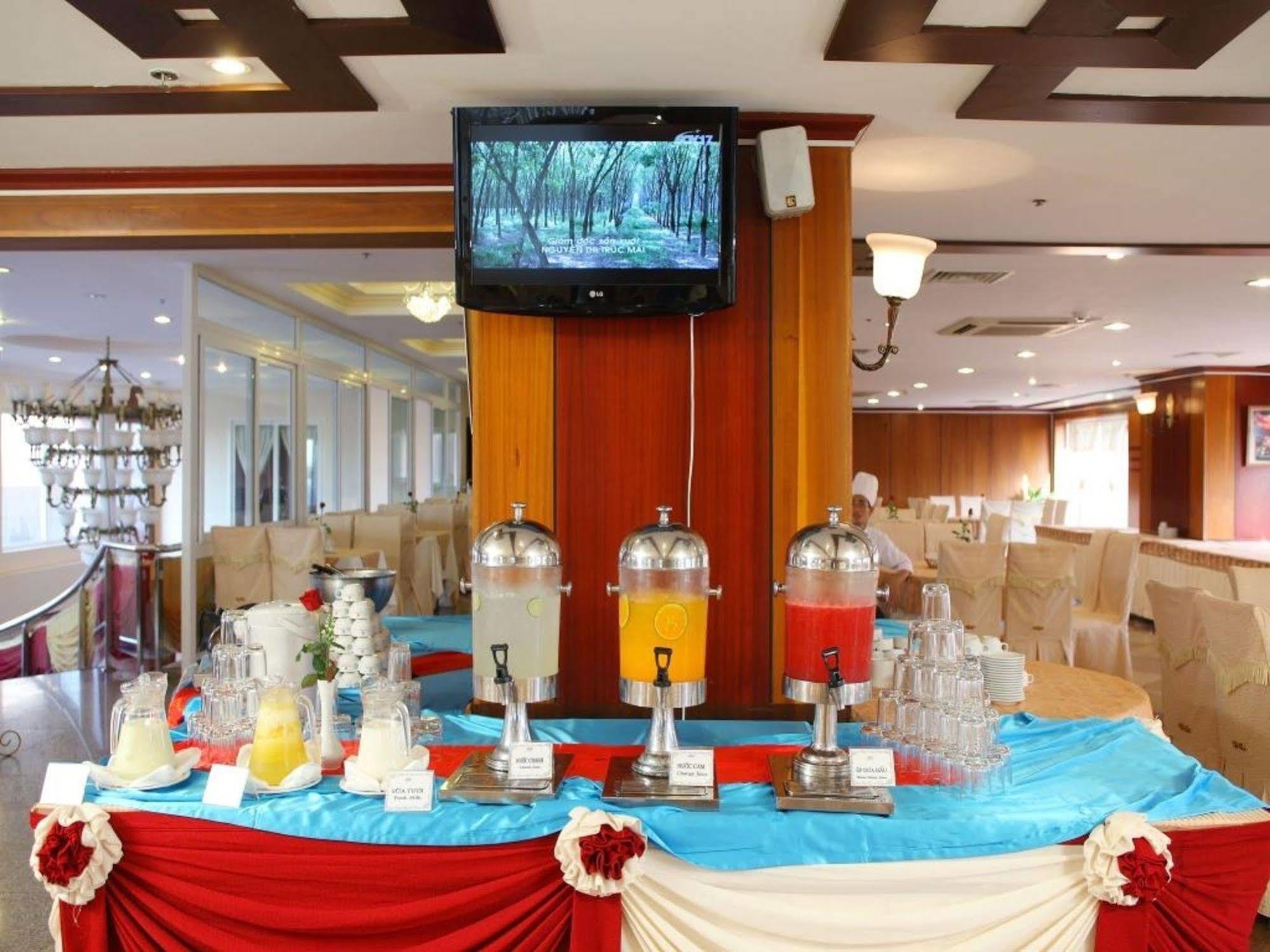 Dic Star Hotel Vung Tau Esterno foto