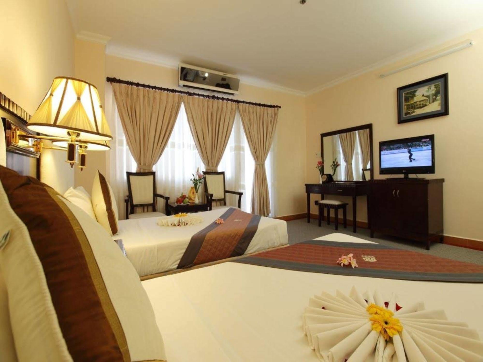 Dic Star Hotel Vung Tau Esterno foto