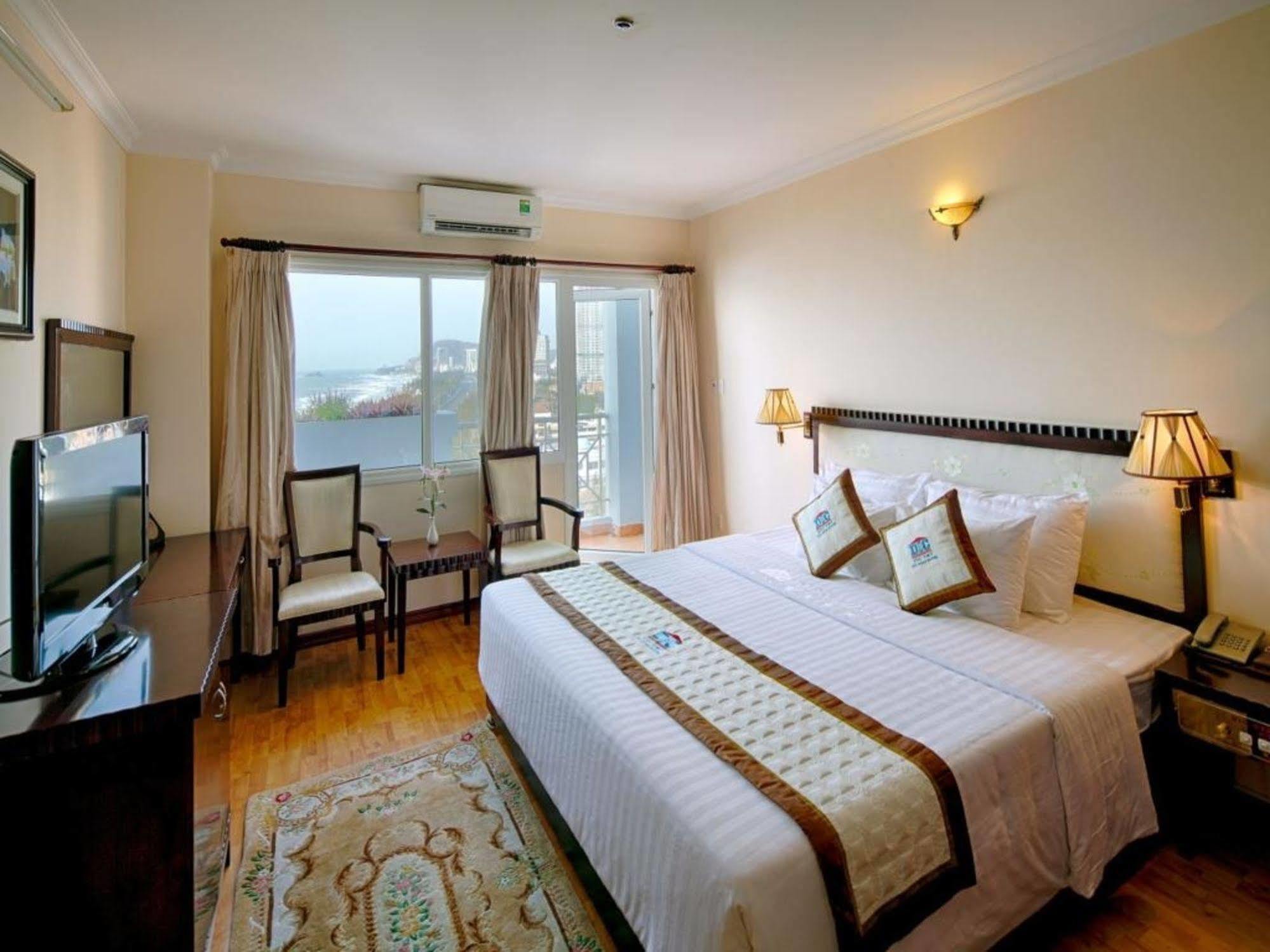 Dic Star Hotel Vung Tau Esterno foto