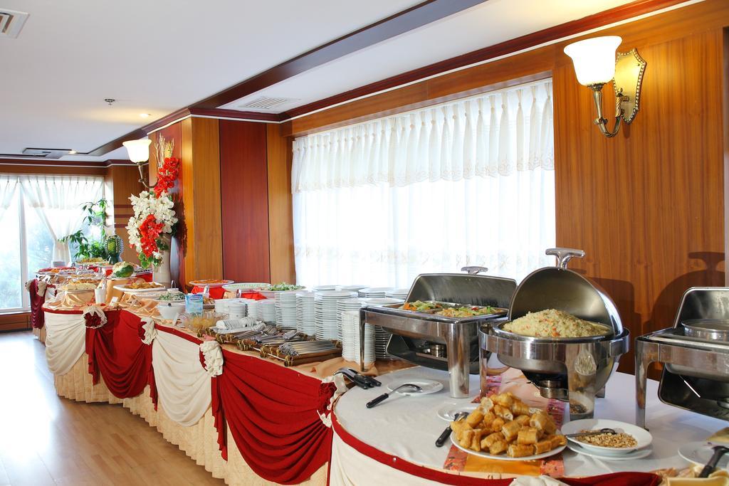 Dic Star Hotel Vung Tau Esterno foto