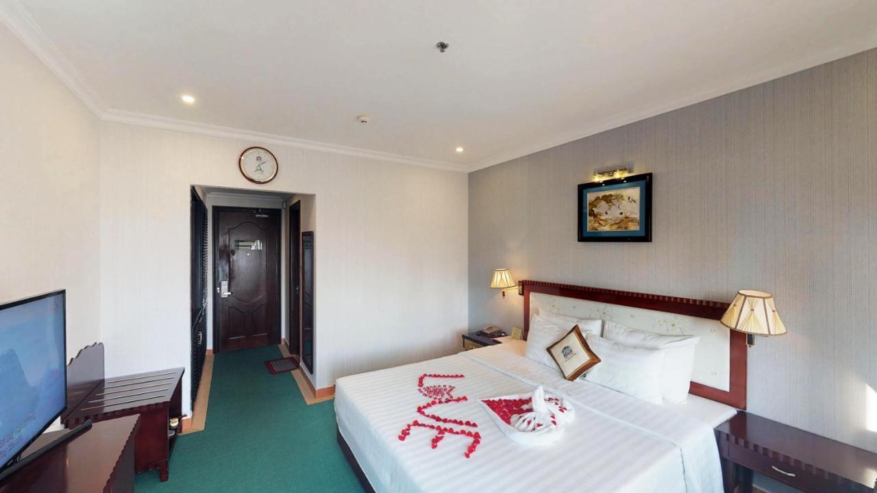 Dic Star Hotel Vung Tau Esterno foto