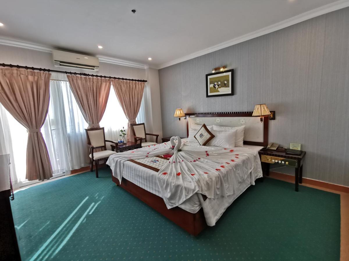 Dic Star Hotel Vung Tau Esterno foto